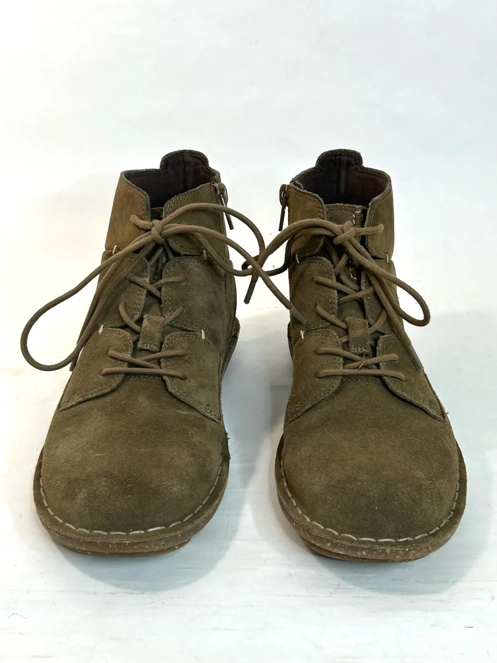 Clarks new never